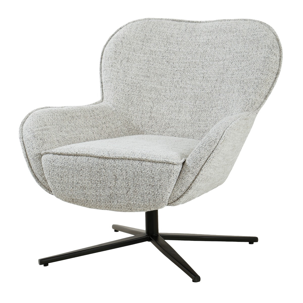 Fauteuil Sven beige stof, schuin vooraanzicht op witte achtergrond