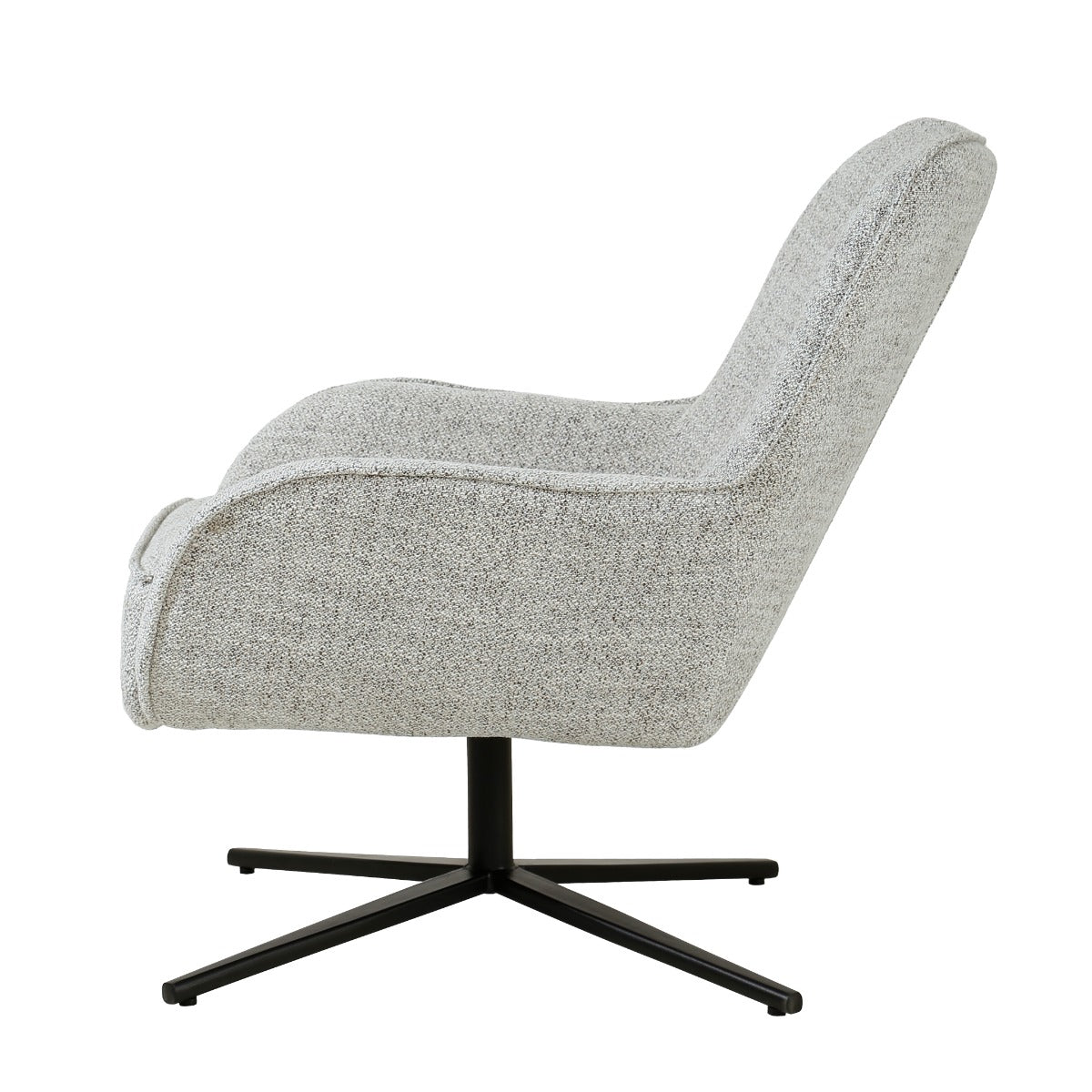 Fauteuil Sven beige stof, zijaanzicht op witte achtergrond