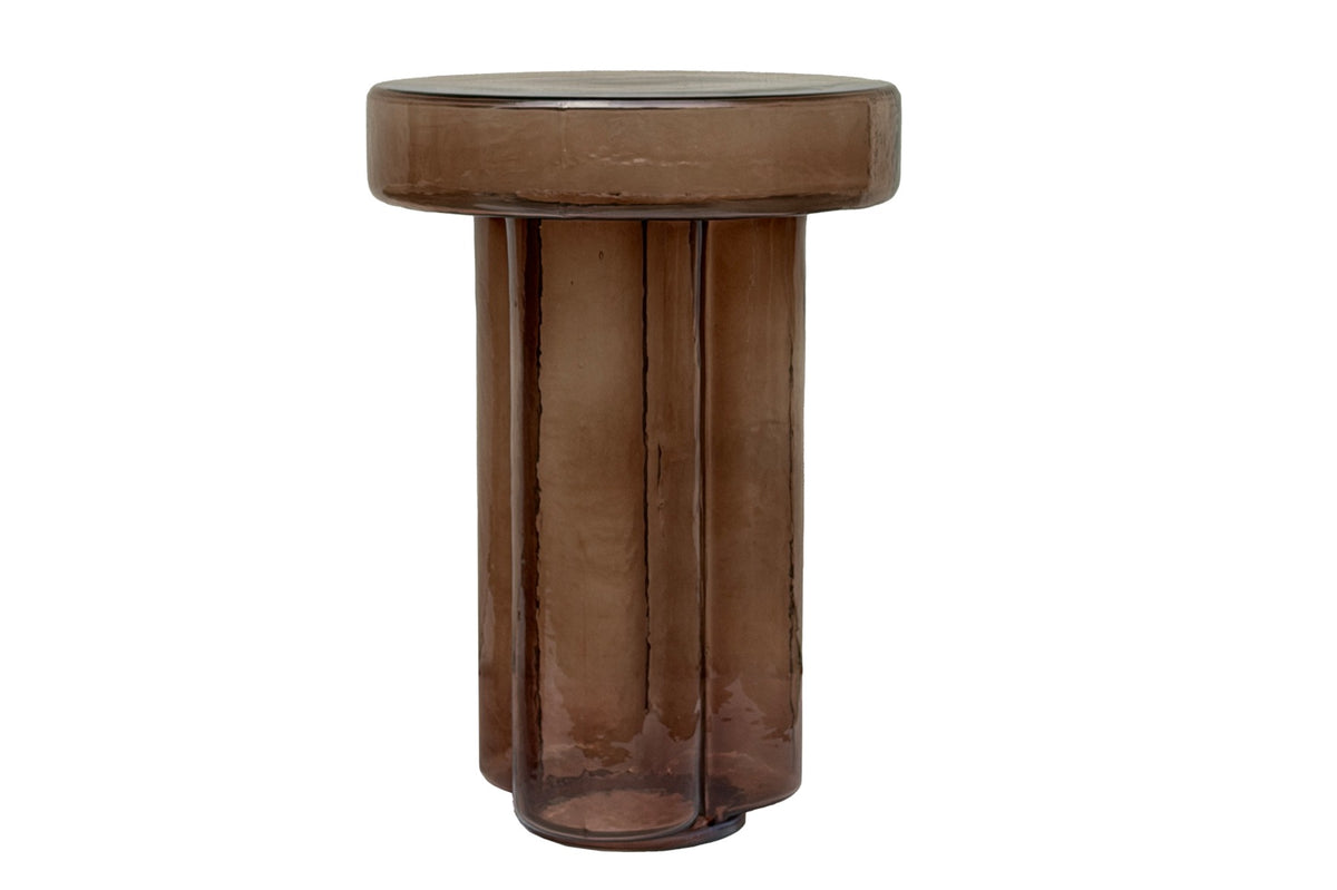 Bijzettafel Lio bruin glas 37 cm, zijaanzicht op witte achtergrond