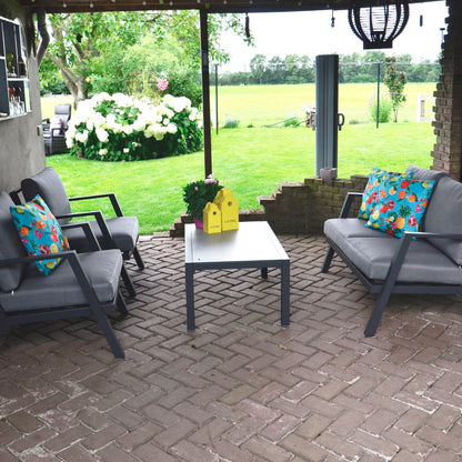 Loungeset Marah grijs in een interieur