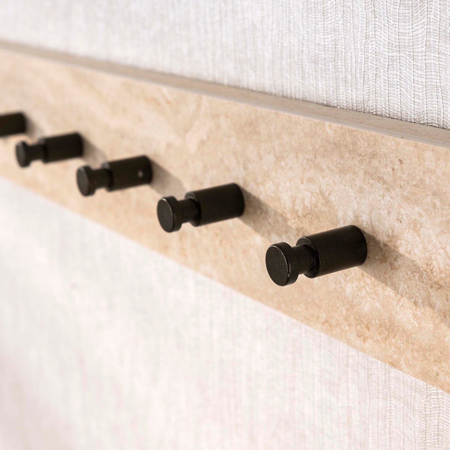 Kapstok Aurel | Keramiek Travertin