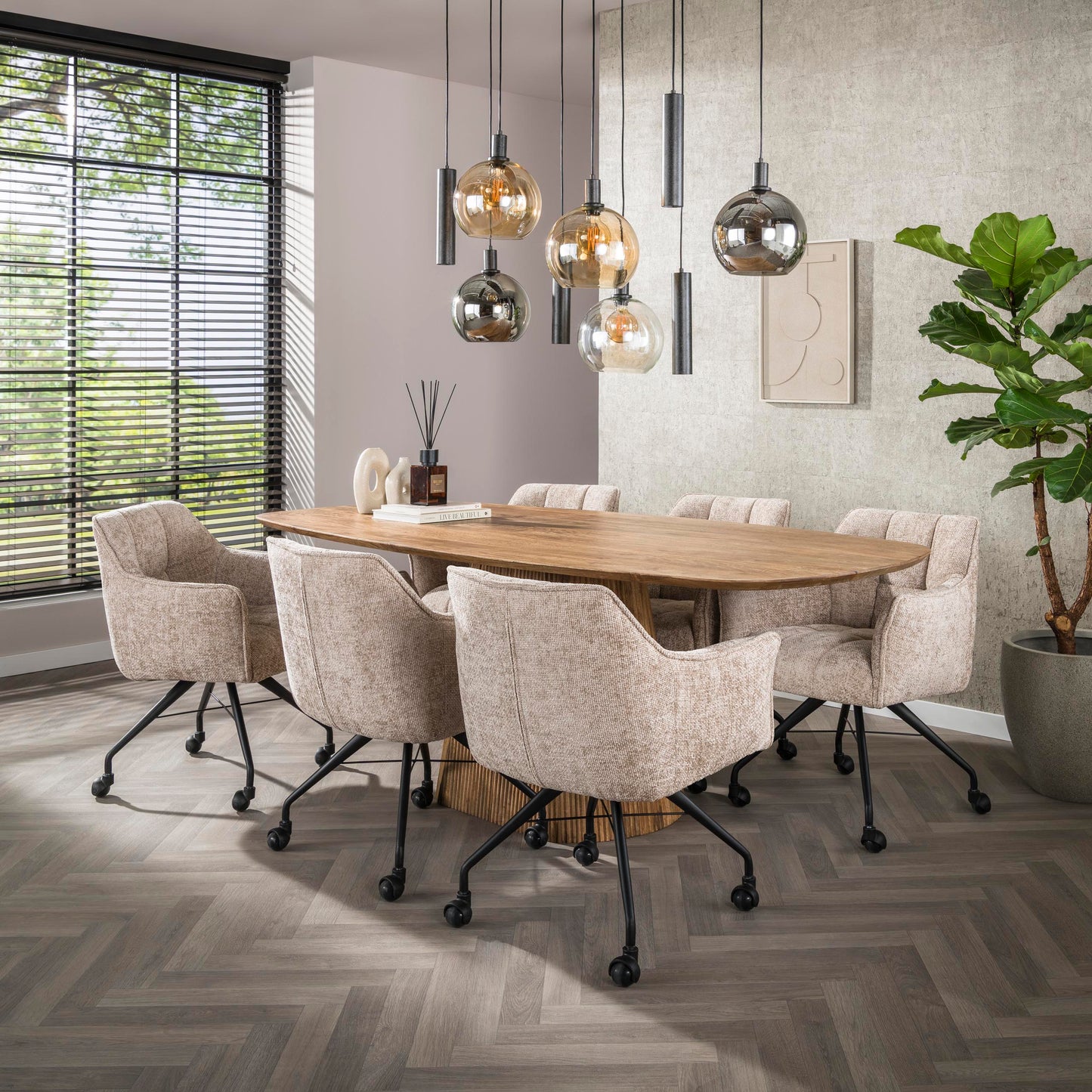 Eetkamerstoel Raster | Stof Hoven Beige | Met Wieltjes