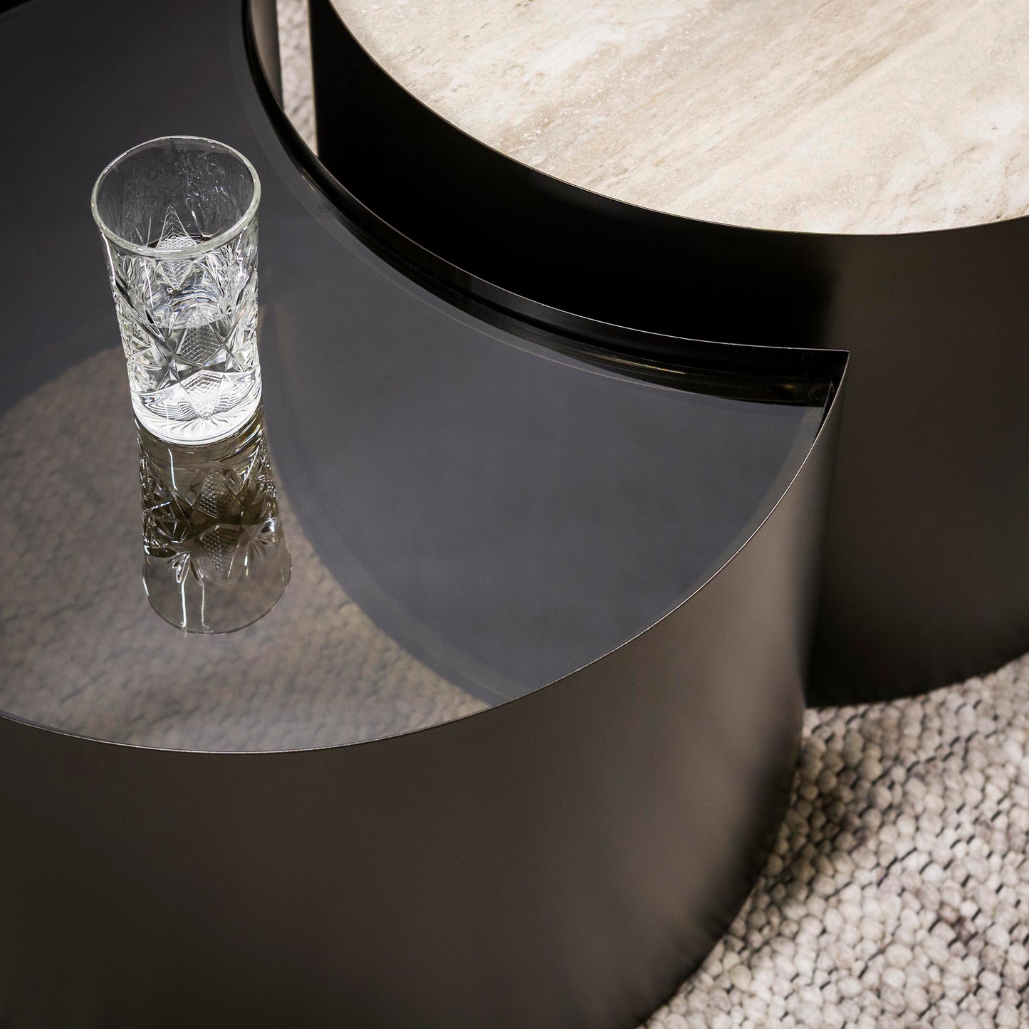 Salontafelset Half Moon | Keramiek Travertin | Bruin Rookglas