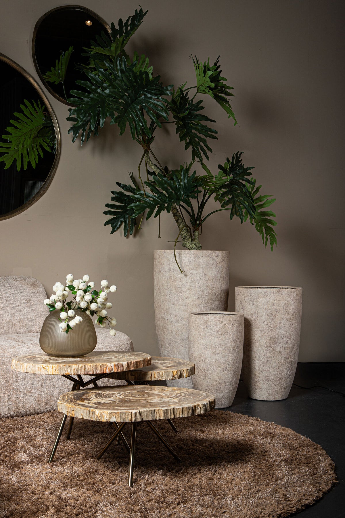 Salontafel New Khine | Set van 3 | Naturel Versteend Hout — Algemene Sfeerfoto