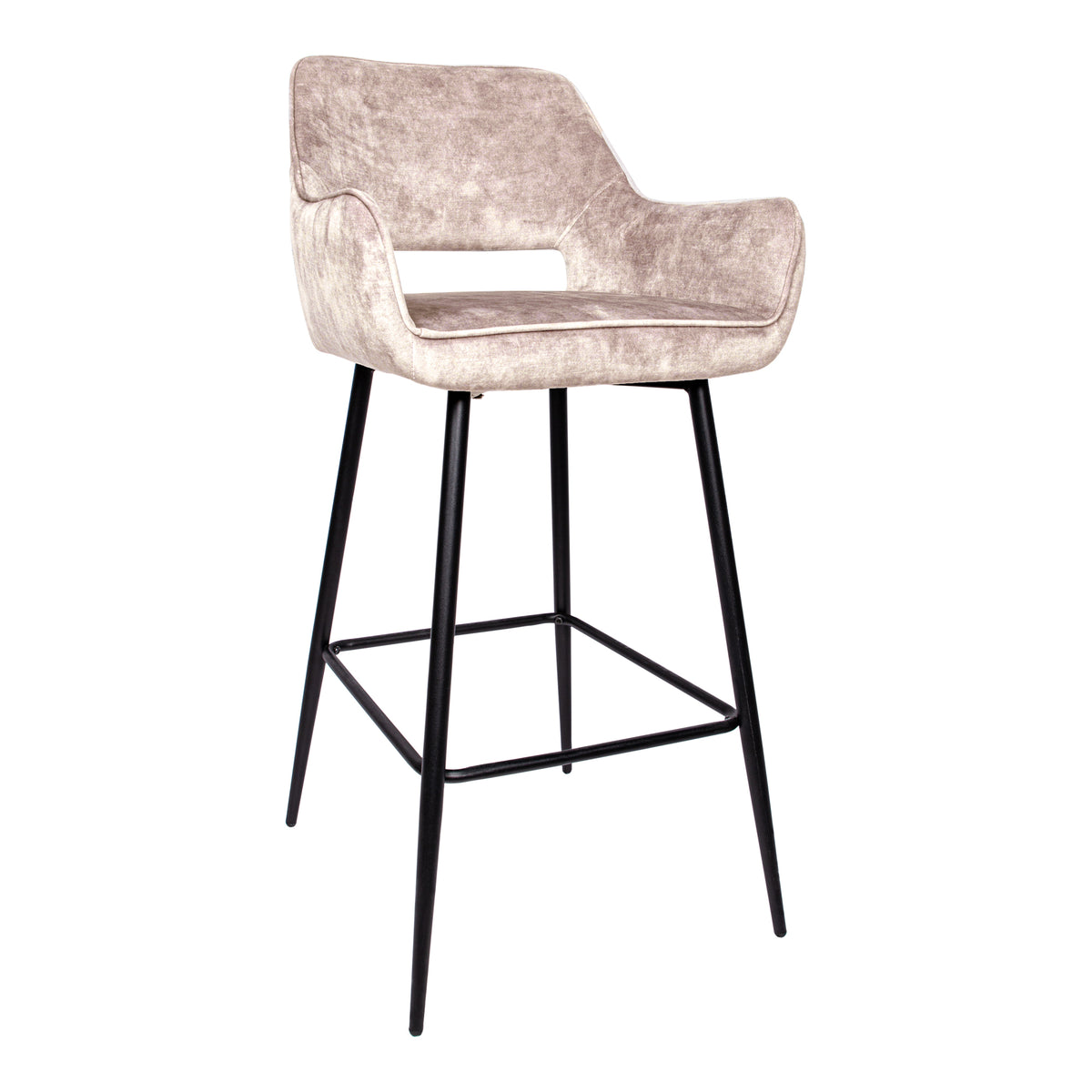 Barkruk Fallon horecahoogte beige velvet, schuin vooraanzicht op witte achtergrond