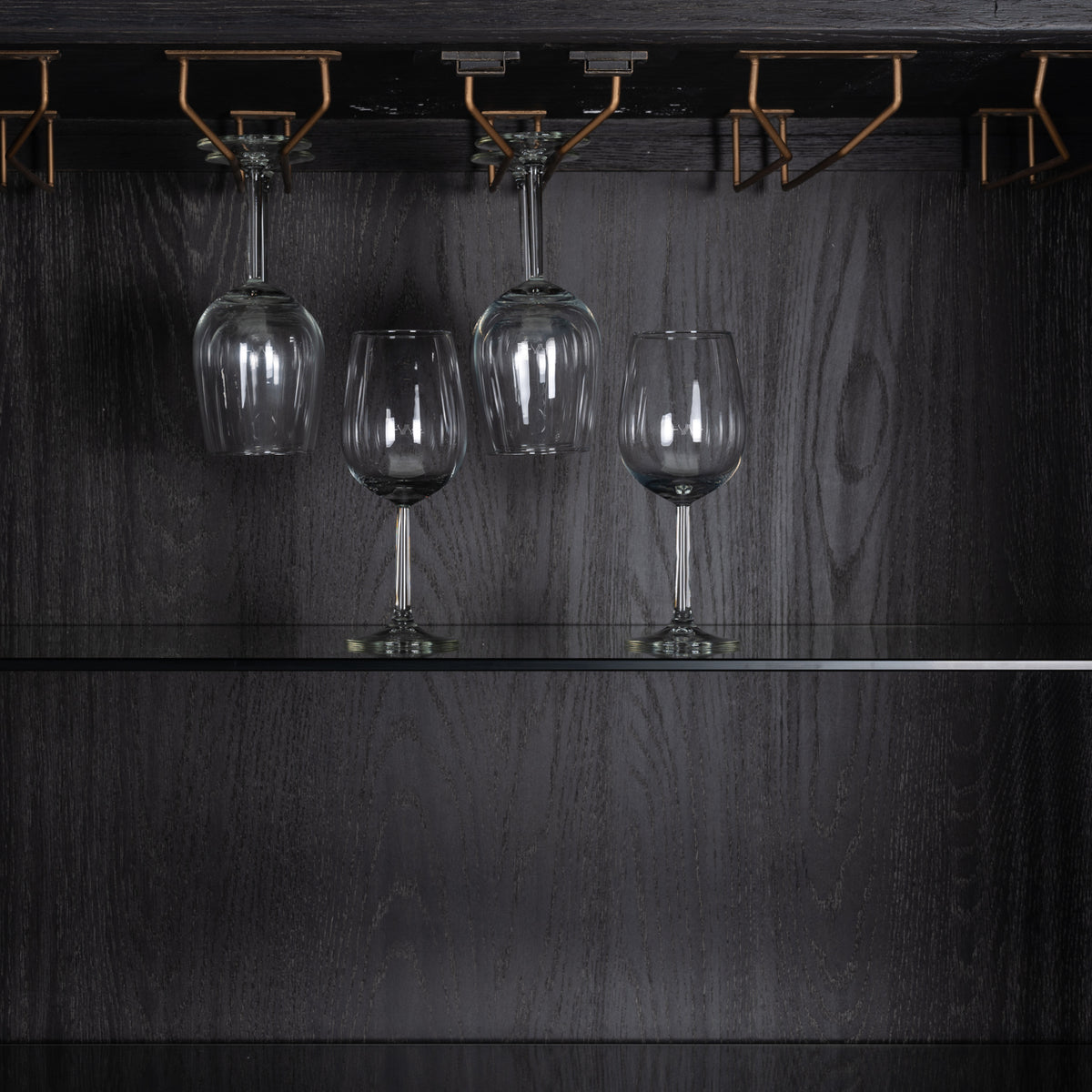 Opbergkast Bloomville goud glas, detail van de functie