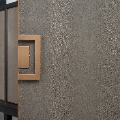 Dressoir Bloomville goud eikenhout 193 cm, detail van het materiaal