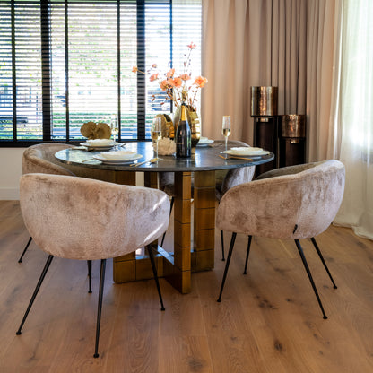 Eettafel Collada diverse kleuren mdf, vooraanzicht in een interieur