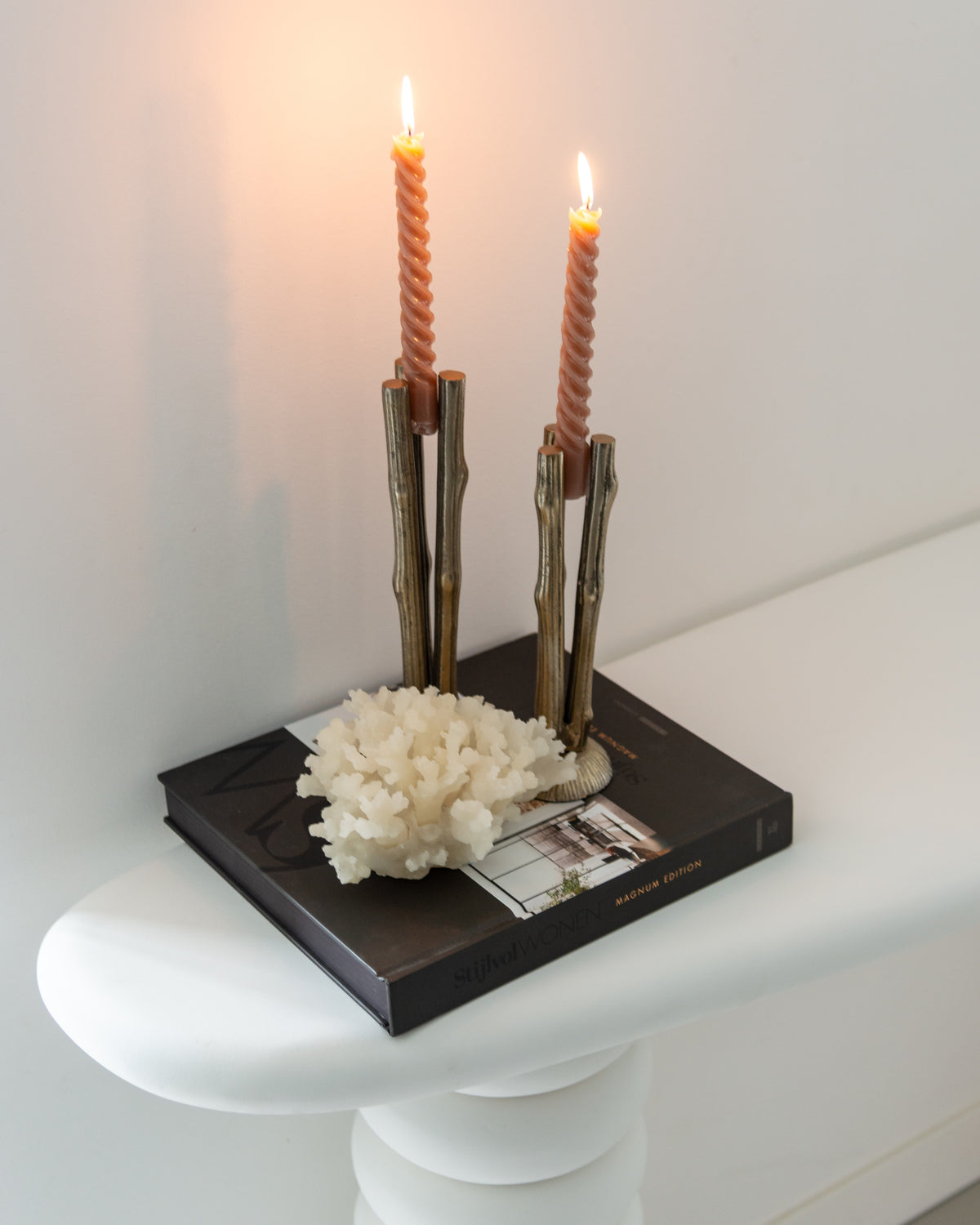 Sidetable Bloomstone