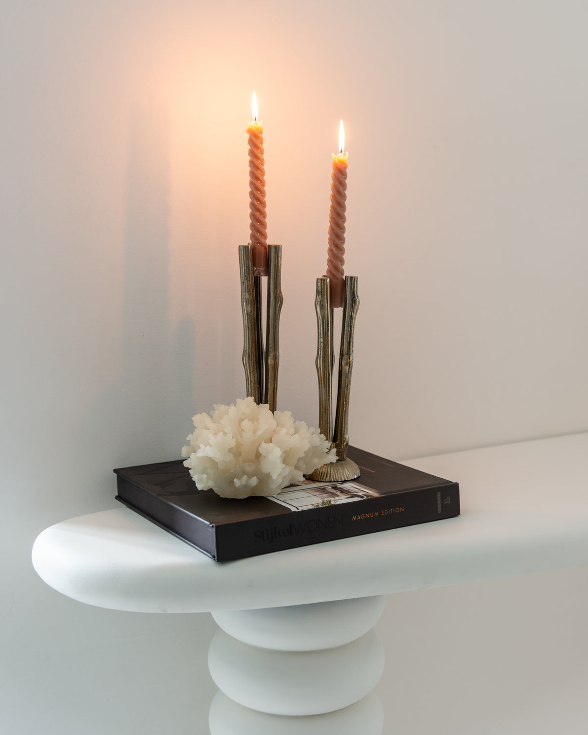 Sidetable Bloomstone