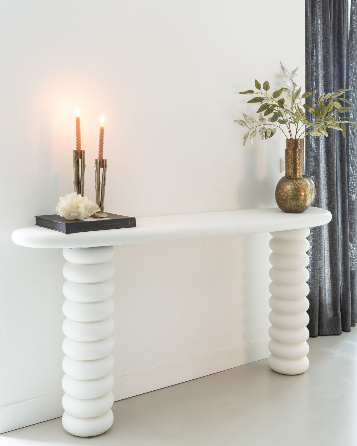 Sidetable Bloomstone