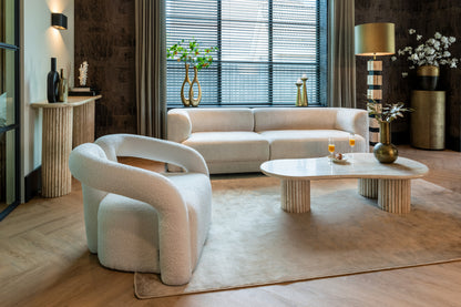 Sidetable La Cantera naturel travertin in een interieur