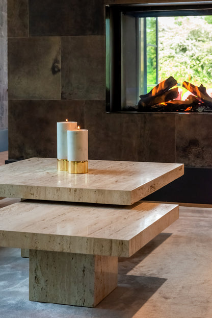 Salontafel La Cantera naturel travertin set van 2, zijaanzicht in een interieur