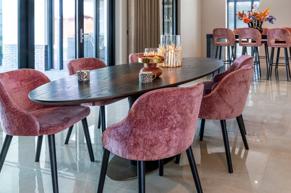 Eettafel Luxor eikenhout in een interieur