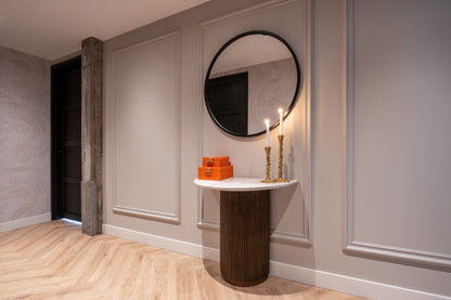 Wandtafel Mayfield wit marmer in een interieur