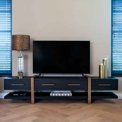 TV-Meubel Cambon bruin eikenhout, vooraanzicht in een interieur