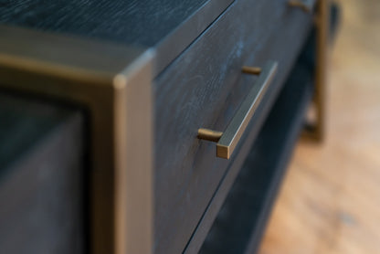 TV-Meubel Cambon bruin eikenhout, detail van het materiaal