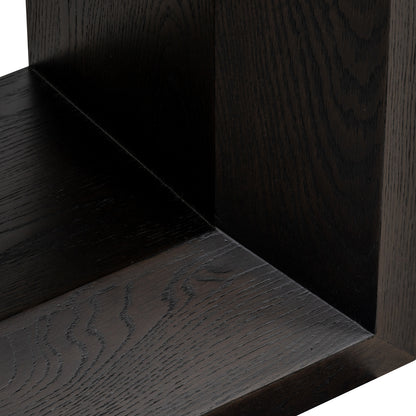 Eettafel Claremont bruin travertin, detail van het materiaal