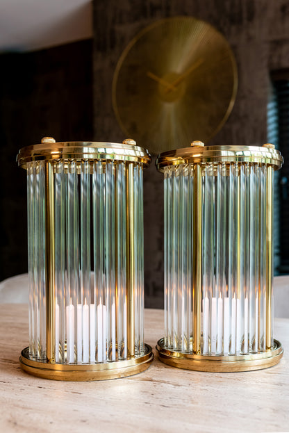Eettafel Hampton ovaal travertin in een interieur