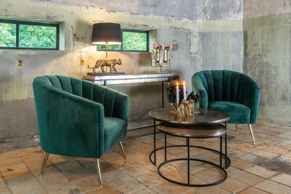 Salontafel Asher Set champagne goud aluminium in een interieur