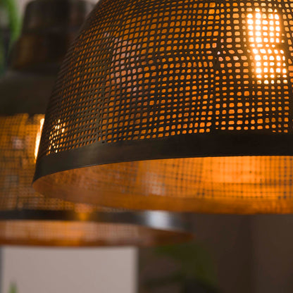 Hanglamp Screen ø38 brons metaal, detail van het materiaal