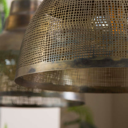 Hanglamp Screen ø38 brons metaal, detail van het materiaal