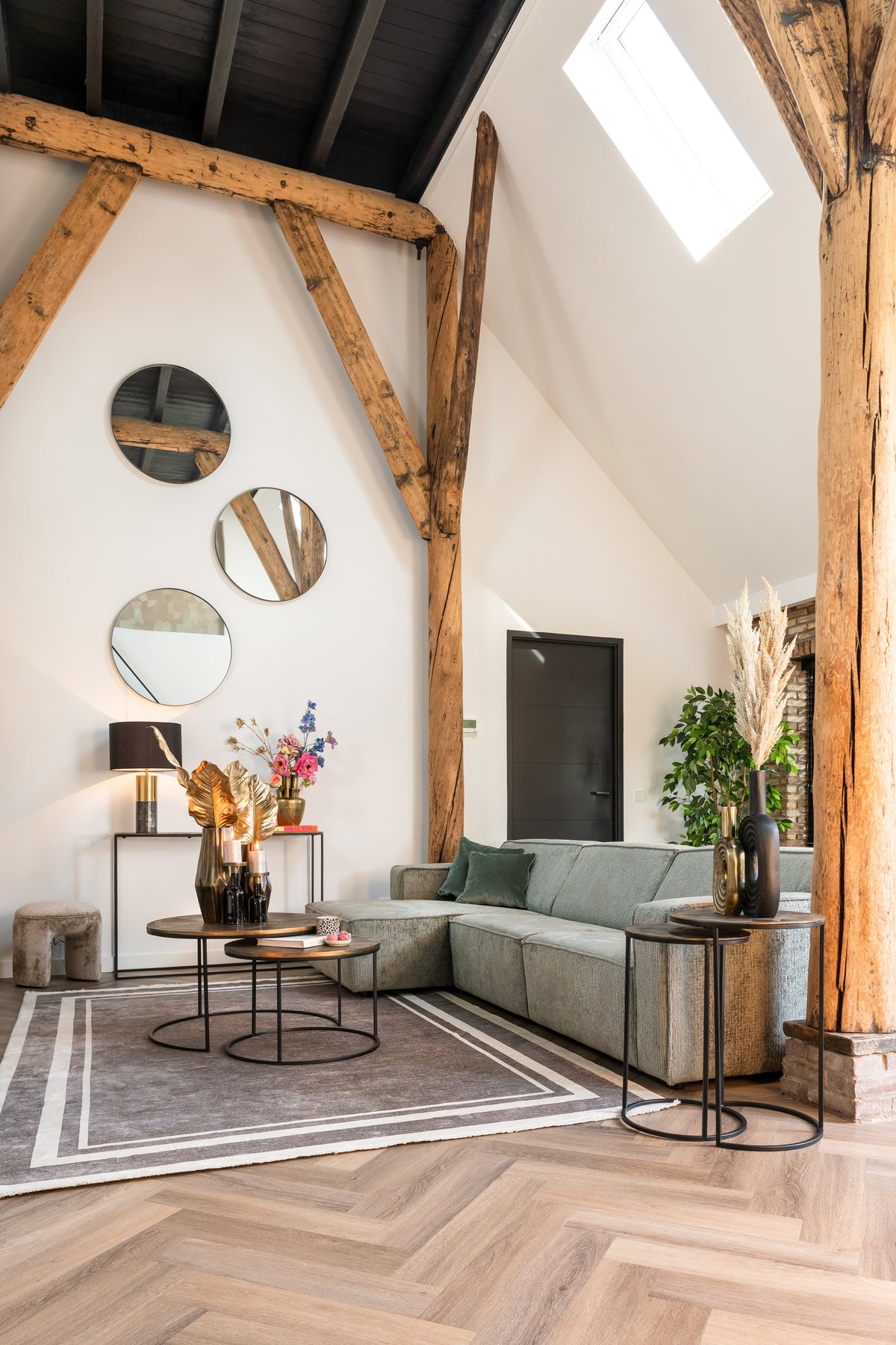 Salontafel Tulum Set bruin aluminium in een interieur