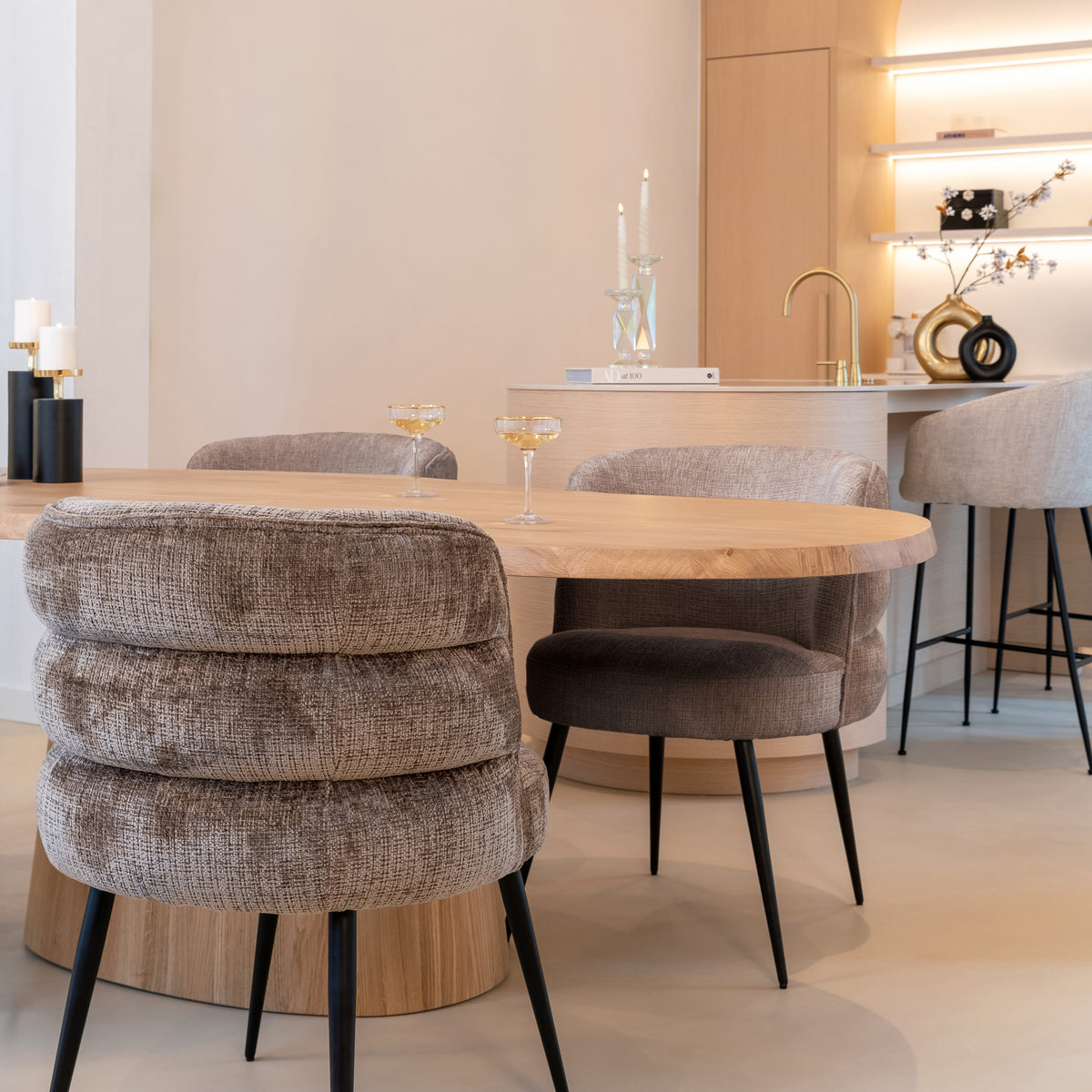 Eettafel Riva naturel eikenhout