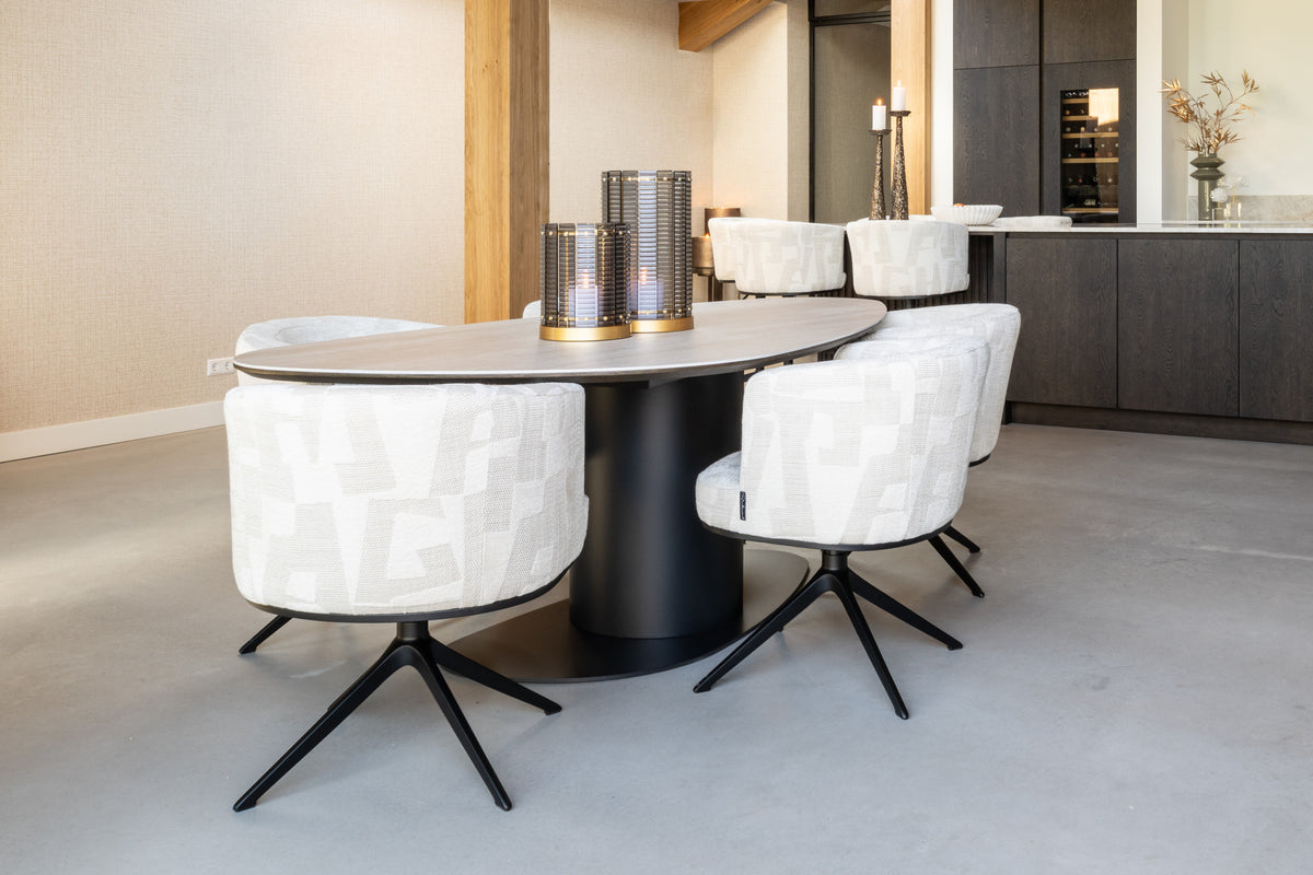 Eettafel Ritz zwart metaal