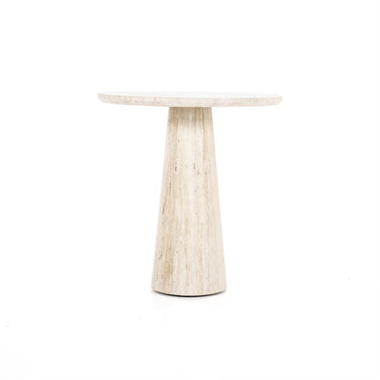 Eettafel Aime beige travertin, vooraanzicht op witte achtergrond