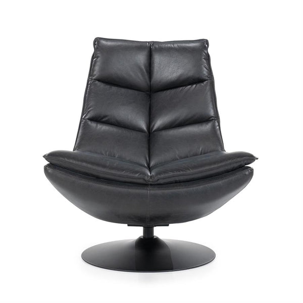 Fauteuil Sven zwart leer, vooraanzicht op witte achtergrond