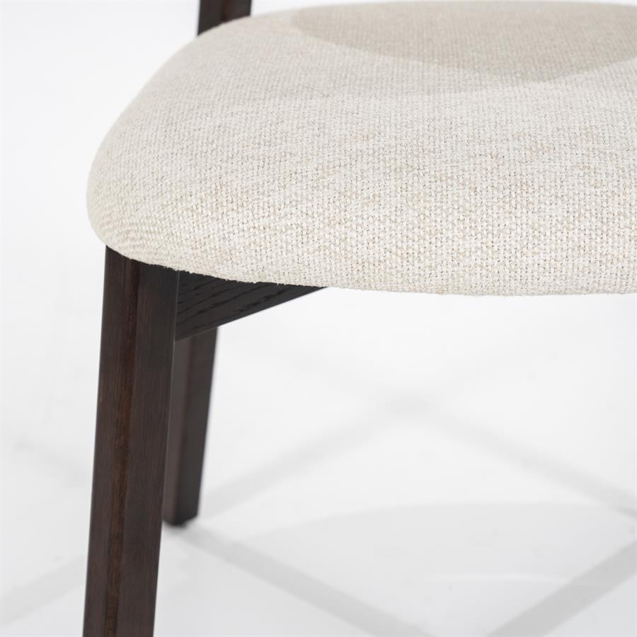 Eetkamerstoel Mikky | Beige Stof | Donker bruine Poten