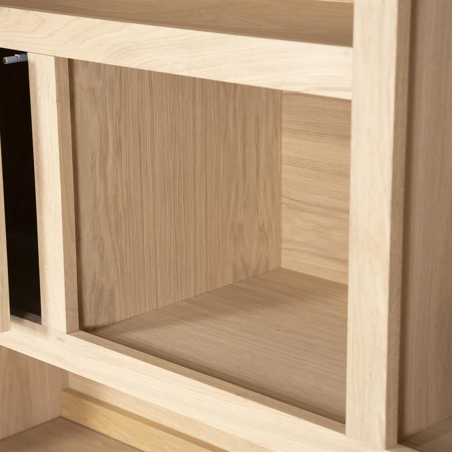 Kast Helsinki naturel eikenhout 6 vakken small, detail van het materiaal