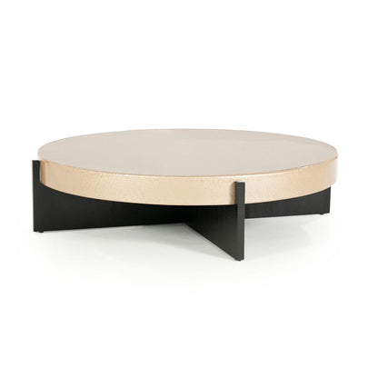 Salontafel Juliet beige mdf, schuin vooraanzicht op witte achtergrond