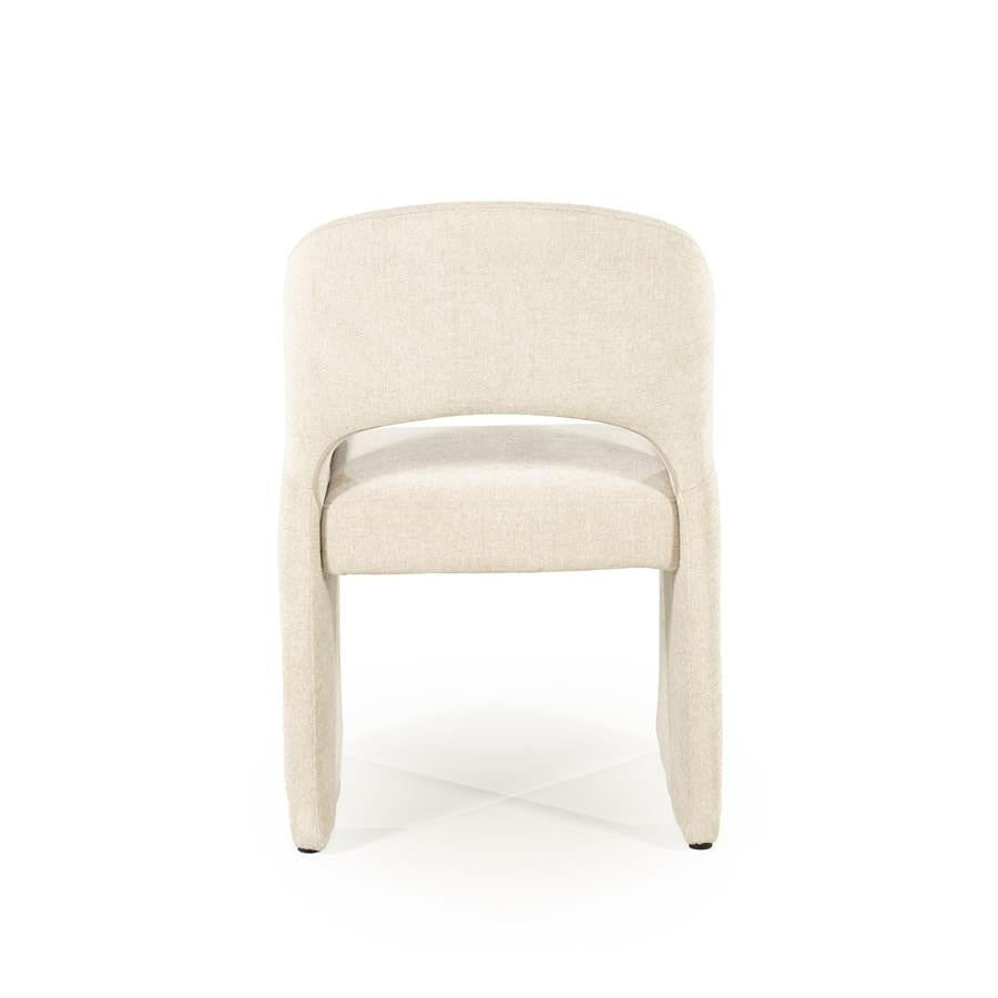Eetkamerstoel Odette beige stof, achteraanzicht op witte achtergrond