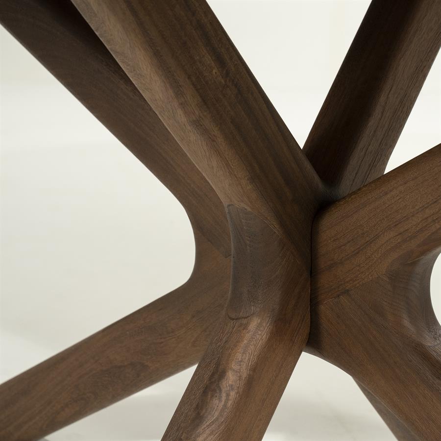 Eettafel Tycho |  Bruin Mangohout | Deens Ovaal — Detail