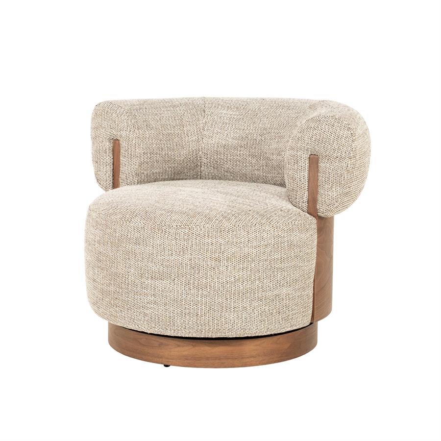 Fauteuil Nila taupe stof, schuin vooraanzicht op witte achtergrond