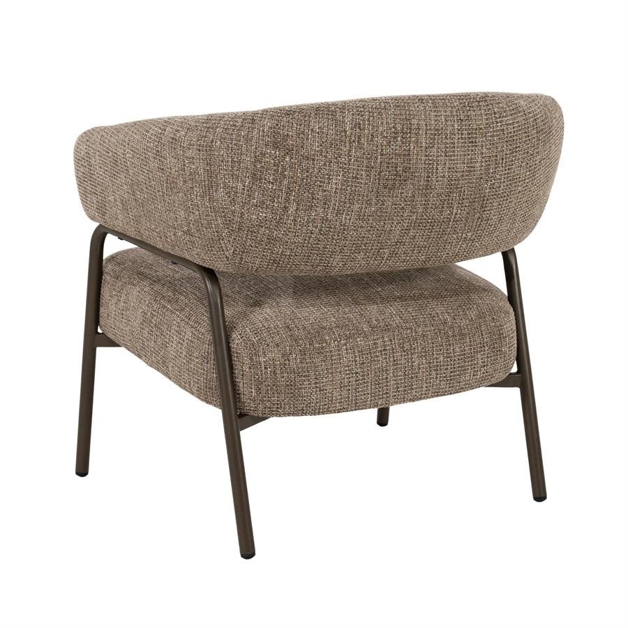 Fauteuil Fabrice bruin stof, schuin achteraanzicht op witte achtergrond