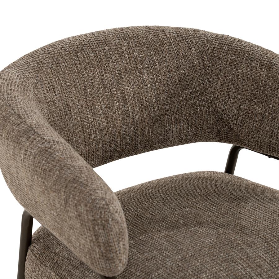 Fauteuil Fabrice bruin stof, detail van het materiaal