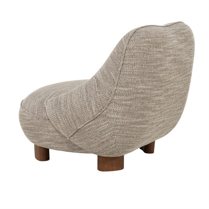 Fauteuil Lina taupe stof, schuin achteraanzicht op witte achtergrond