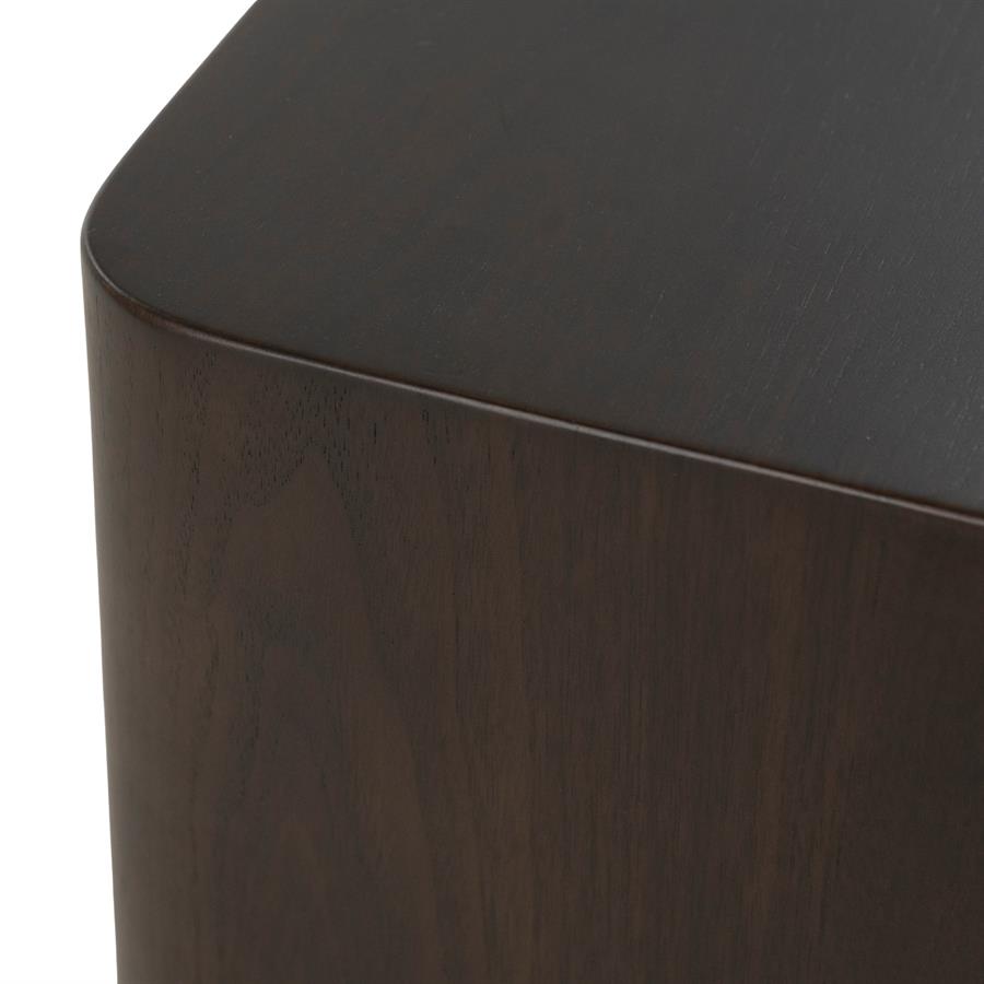 Bijzettafel Jip bruin mdf, detail van het materiaal