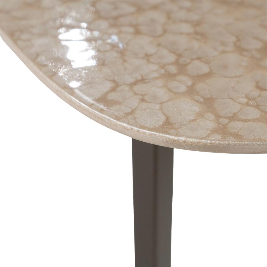Salontafel Jace beige mdf 130 cm, detail van het materiaal