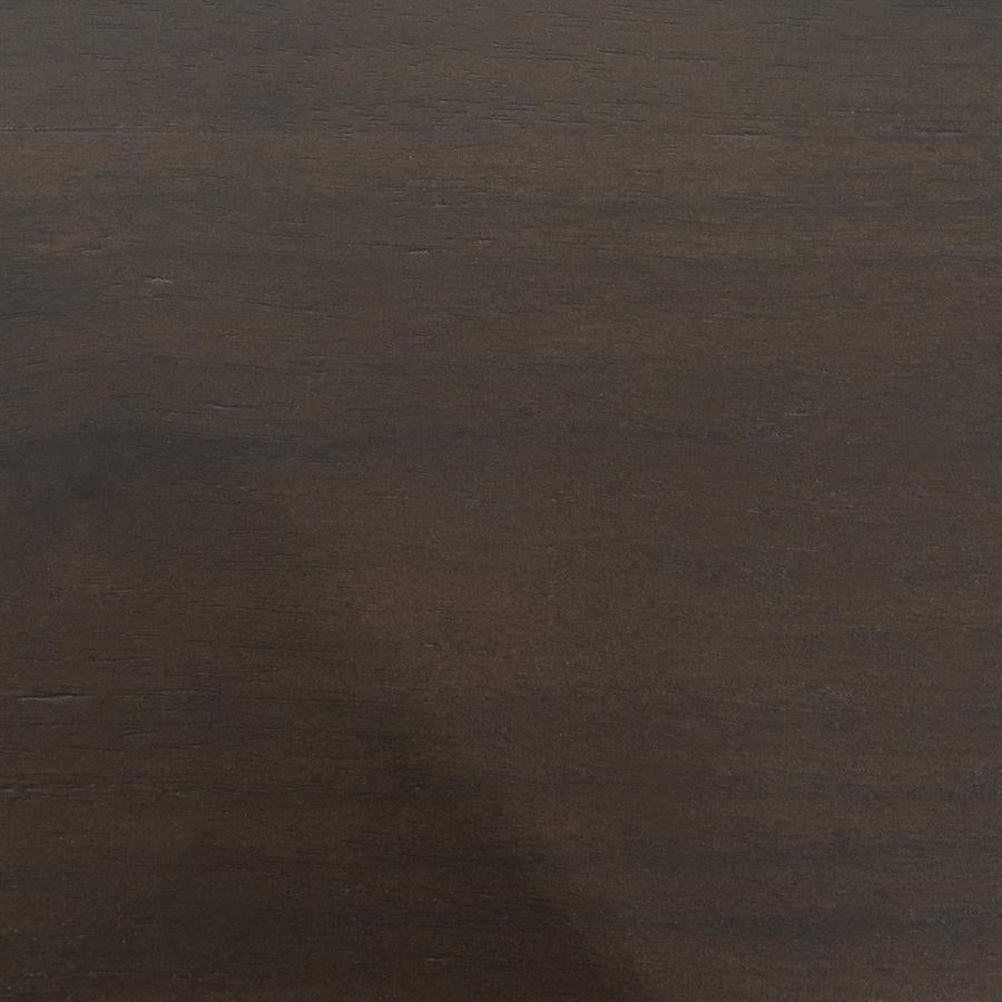 Eettafel Noud bruin mdf, detail van het materiaal