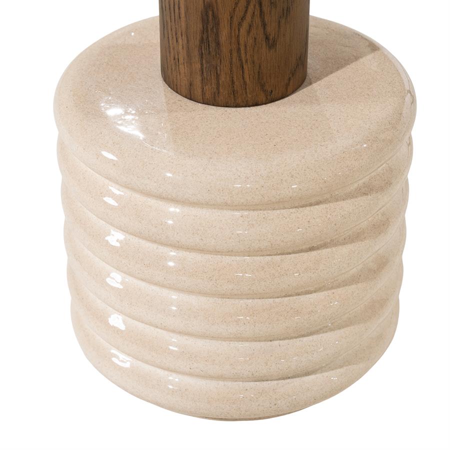 Bijzettafel Kyan beige beton, detail van het materiaal