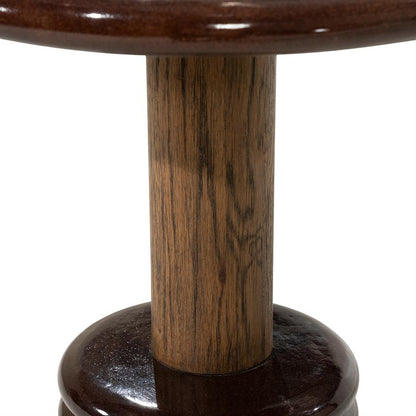Bijzettafel Kyan bruin beton, detail van het materiaal