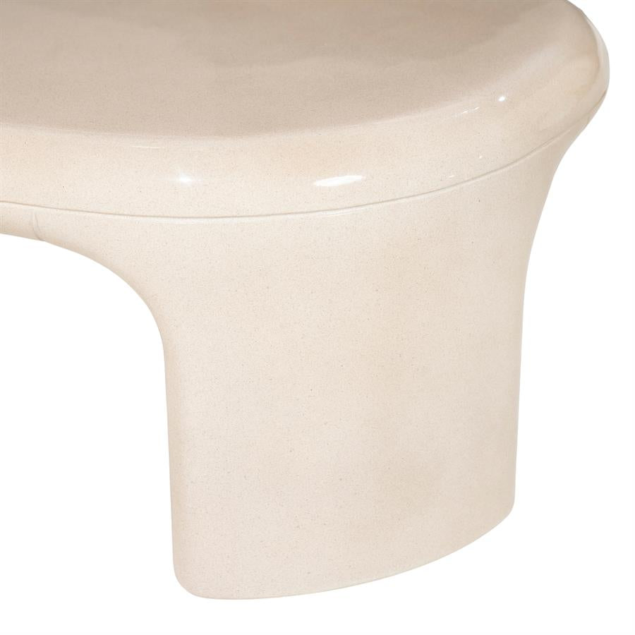 Salontafel Kane beige beton, detail van het materiaal