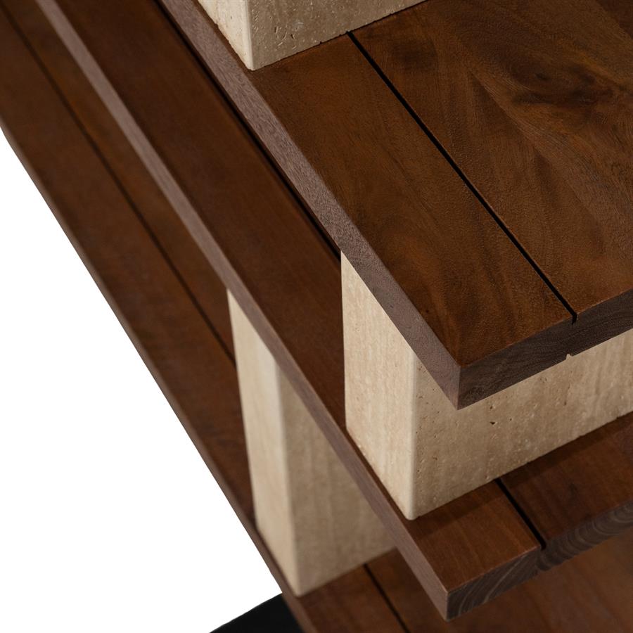 Boekenkast Odin bruin mangohout, detail van het materiaal