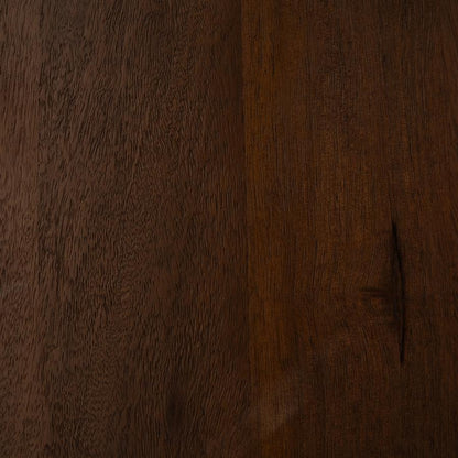 Boekenkast Odin bruin mangohout, detail van het materiaal
