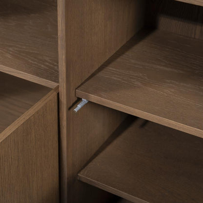 Dressoir Oslo bruin eikenhout, detail van het materiaal