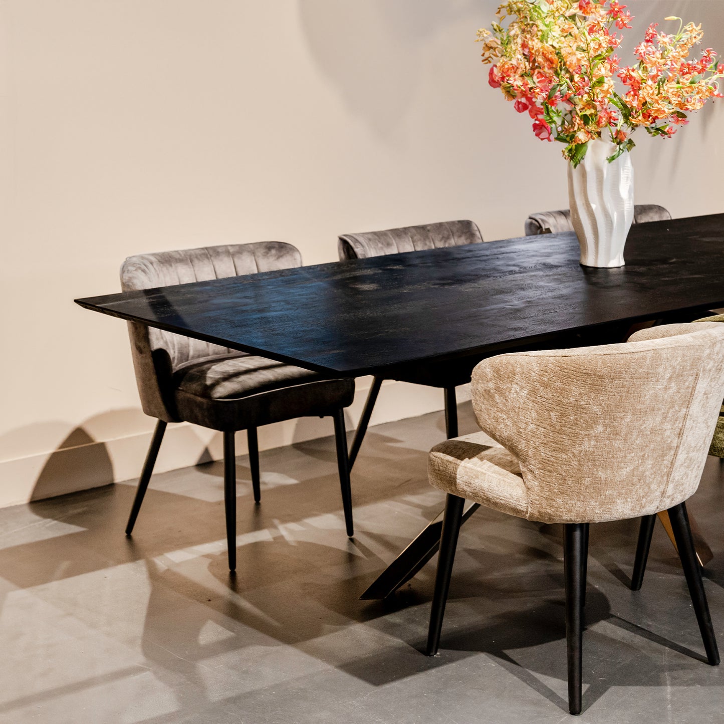 Eettafel Alore | Rechthoekig | Zwart Mangohout